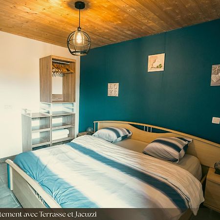 Les Appartements Du Pont Alsort Froidchapelle Luaran gambar