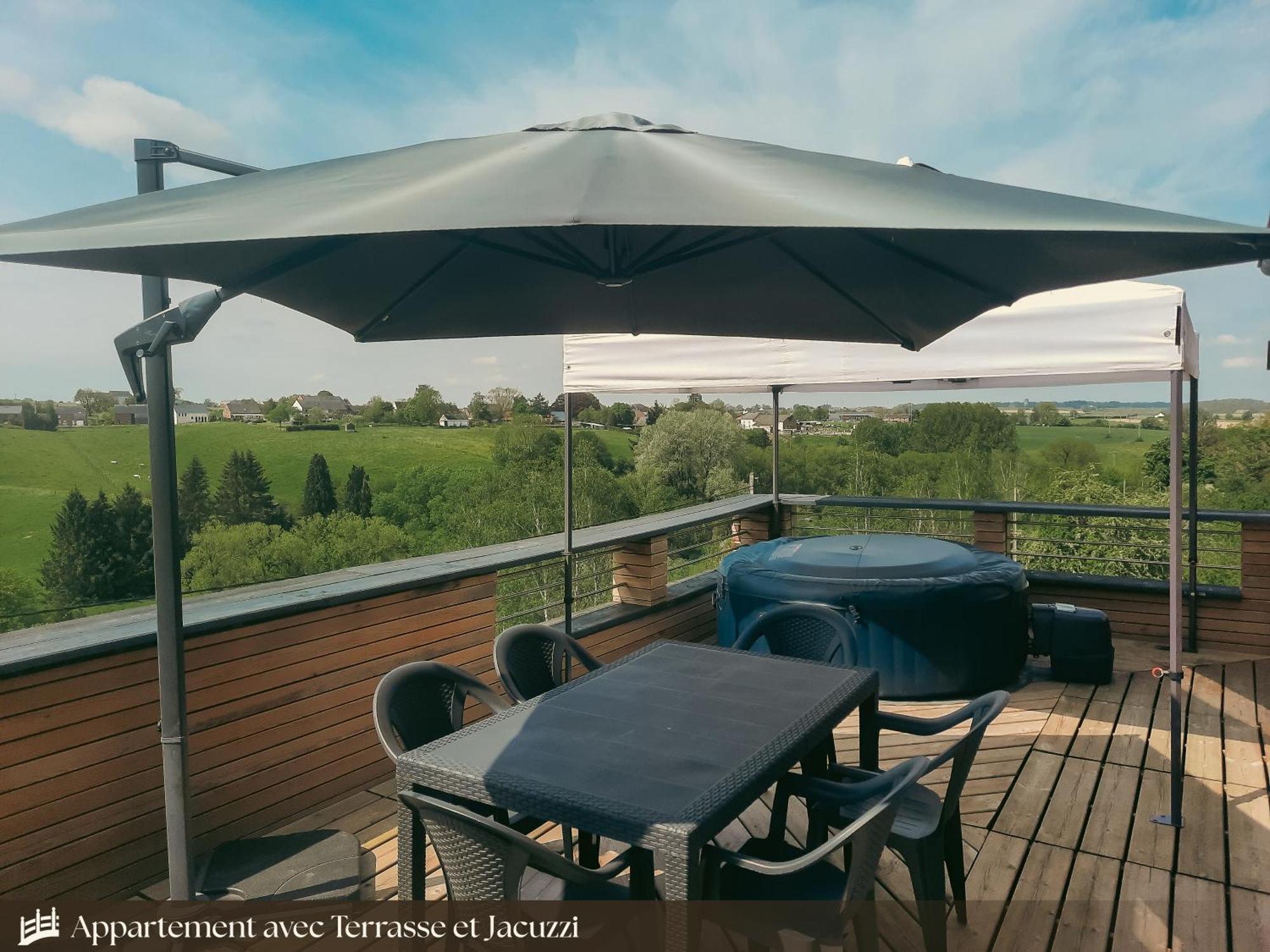 Les Appartements Du Pont Alsort Froidchapelle Luaran gambar